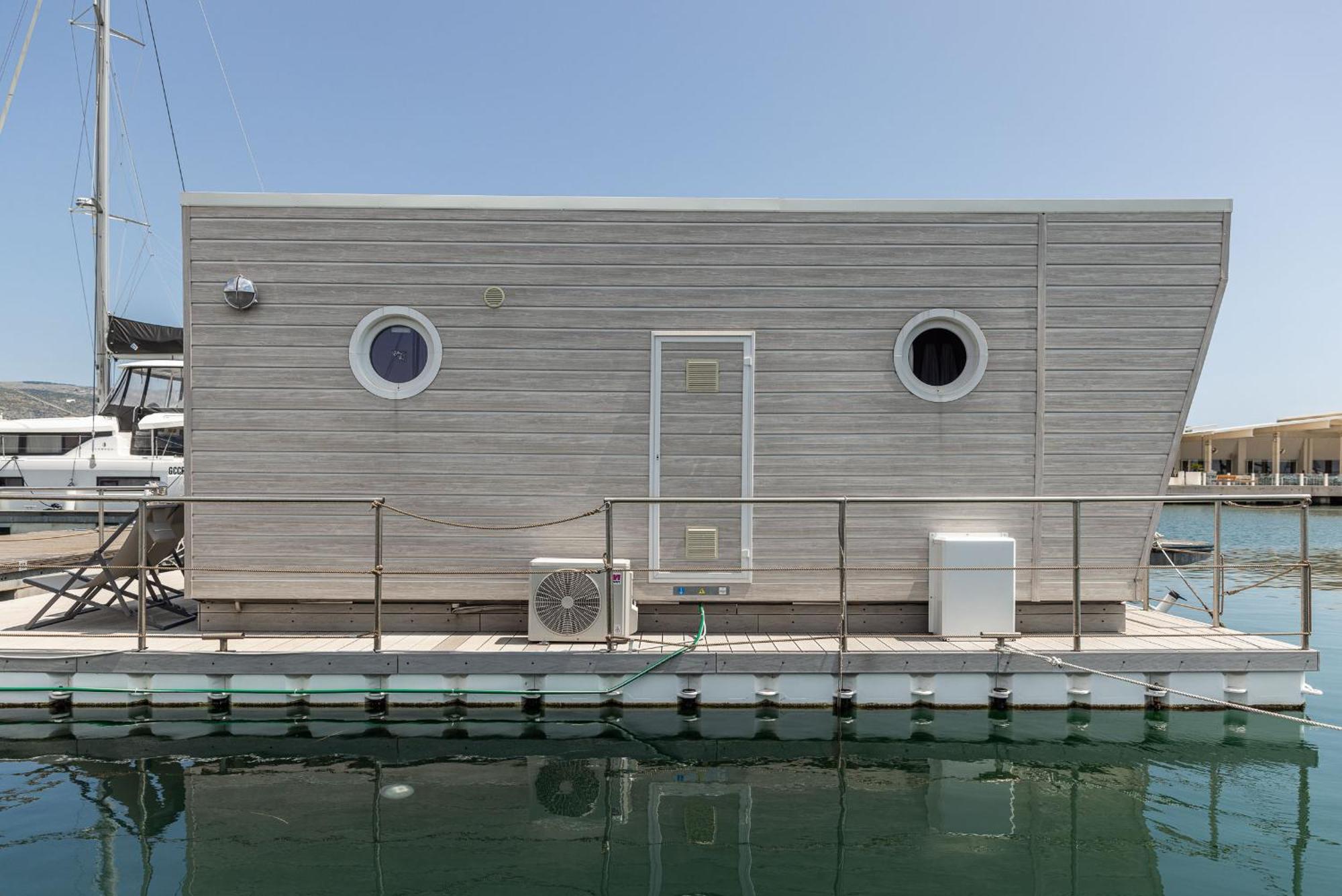 Marina Del Gargano Houseboat Hotel Manfredonia Luaran gambar