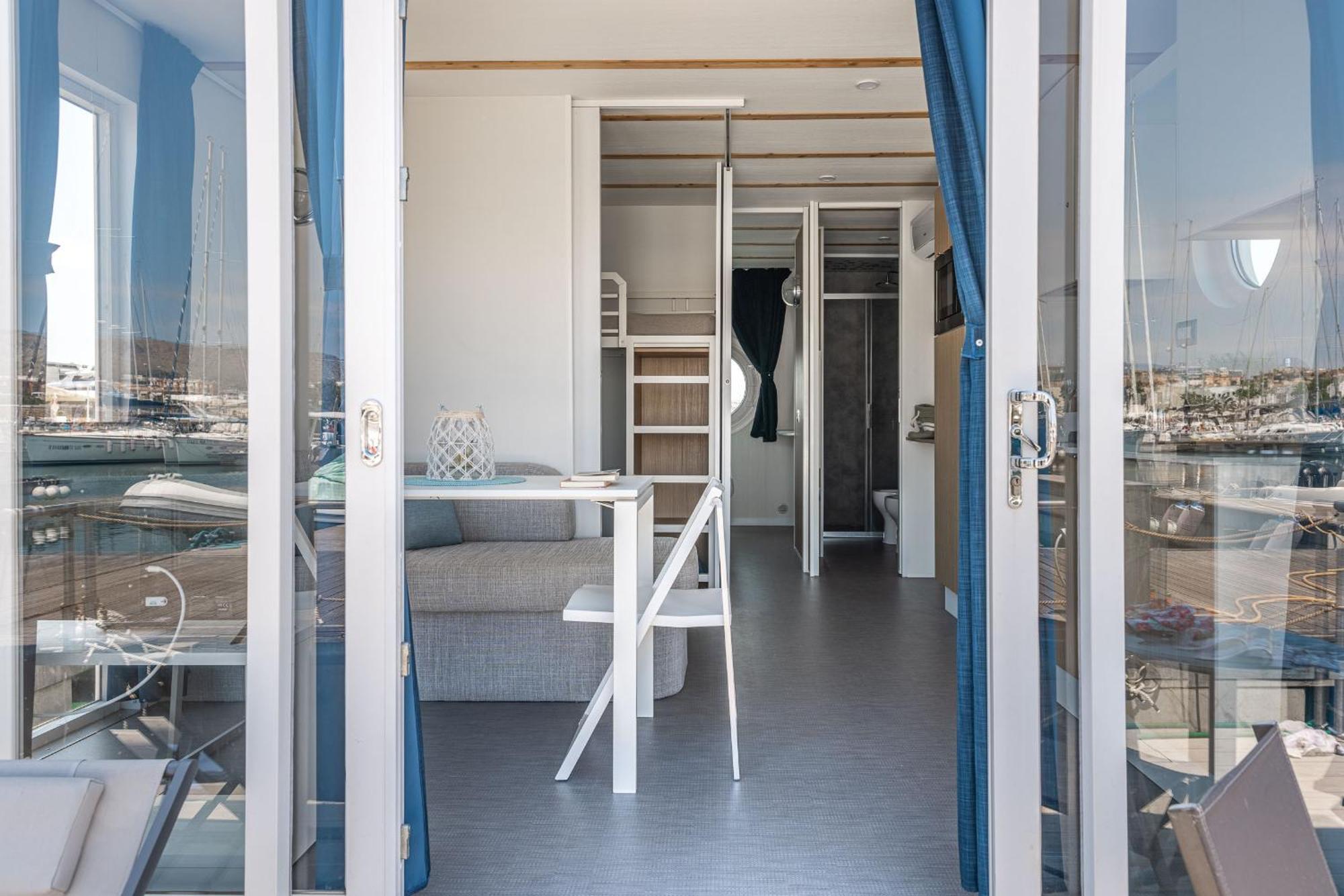 Marina Del Gargano Houseboat Hotel Manfredonia Luaran gambar